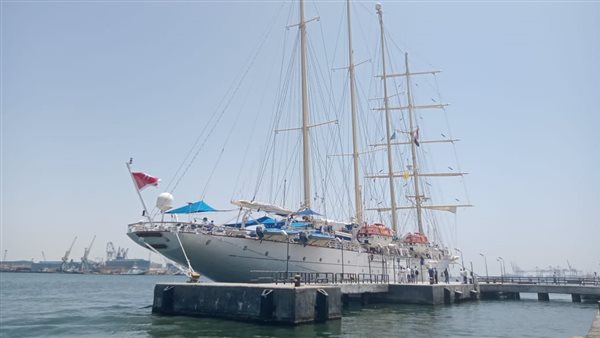 السفينة الشراعية