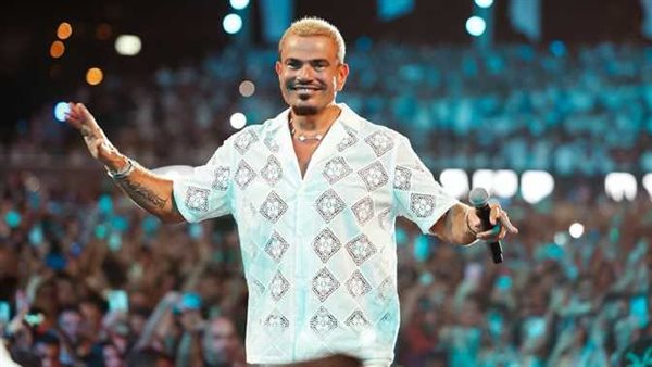 عمرو دياب يشعل حفل