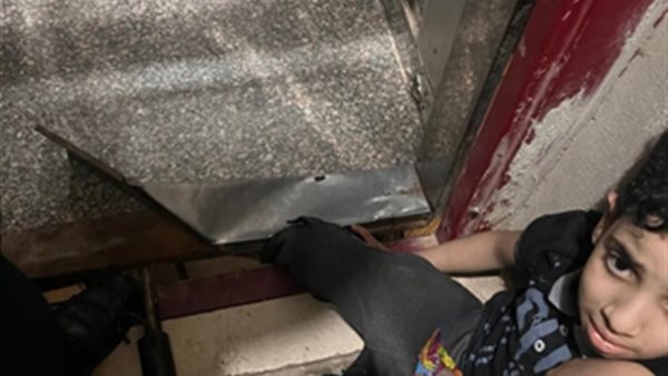 طفل السلام المحتجز