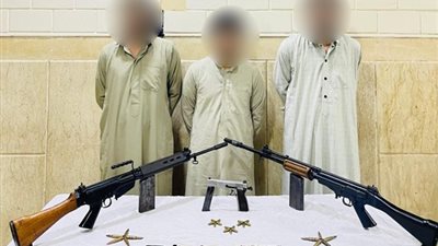 ضبط 3 عناصر إجرامية بحوزتهم أسلحة نارية وذخائر بدون ترخيص بالشرقية