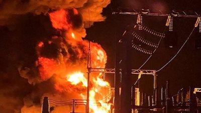 هجوم بطائرة مسيرة يتسبب في نشوب حريق هائل في خزان نفط بمنطقة روستوف الروسية