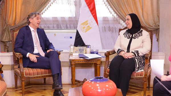 نيفين القباج واليساندرو