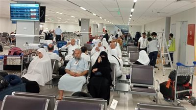 السياحة تعلن انطلاق أولى رحلات عودة الحجاج إلى أرض الوطن