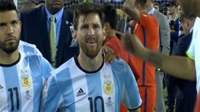 بعد بكائه عام 2016 بسبب تشيلي.. ميسي في مهمة من أجل الثأر