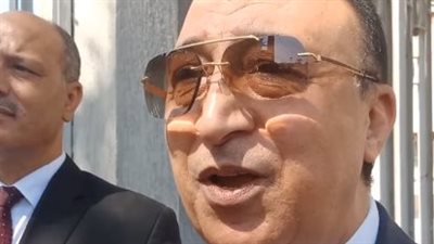 بعد تفقده عددا من اللجان.. محافظ الإسكندرية: لا شكاوى من امتحان اللغة العربية للثانوية العامة| بث مباشر