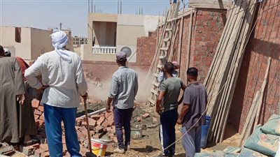 استغلوا إجازة العيد.. الإسكان توقف وتزيل مخالفات بناء بـ 4 مدن جديدة 