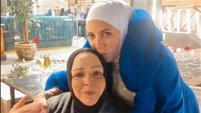 دعاء فاروق ترثي حماتها بذكر مواقف جمعتهما: باعت الخاتم بتاعها علشان تجيب لي فيتامينات