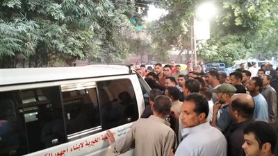 تشييع جثمان عامل قتل على يد صاحب العمل لرفضه إعطائه يوميته في طوخ| صور