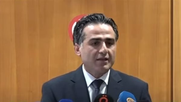 وزير الأشغال اللبناني