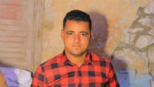 الشاب المتوفي 