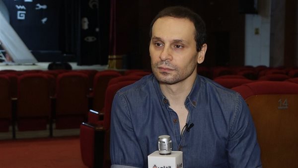 محمود عزازي 