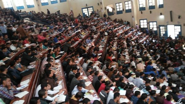 كليات الحقوق 