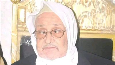 وفاة الشيخ عمر الفلكي كبير محفظي القران الكريم بالإسماعيلية 