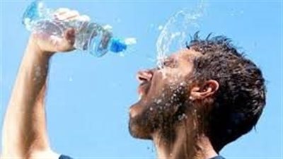 ارتفاع الرطوبة ودرجات الحرارة تسجل 45.. الأرصاد تحذر من طقس اليوم| بث مباشر 