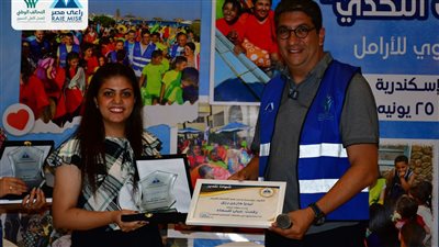 راعي مصر تكرم فريق عمل بانوراما البرشا الفائز بجائزة مهرجان كان عن فيلم رفعت عيني للسما 