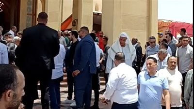 وسط حالة من الحزن.. أسرة رجل الأعمال عنان الجلالي تشيع جثمانه لمثواه الأخير| بث مباشر 