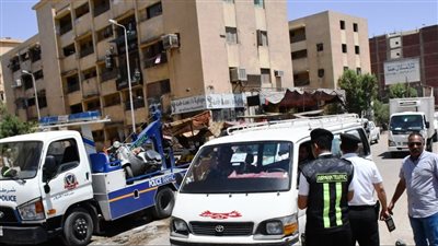 محافظ أسوان: تفعيل لجنة السيرفيس وضبط 45 سيارة مخالفة لإعادة الانضباط للشارع