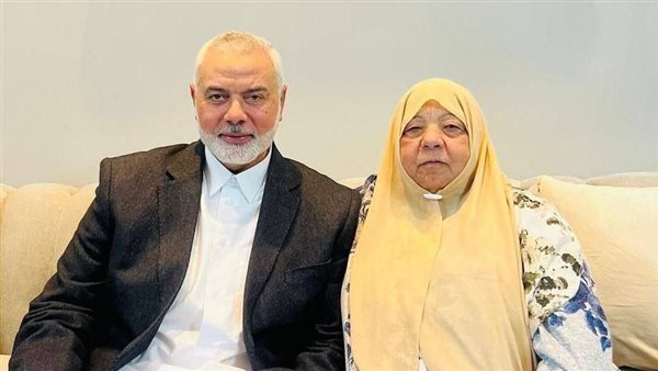 إسماعيل هنية وشقيقته