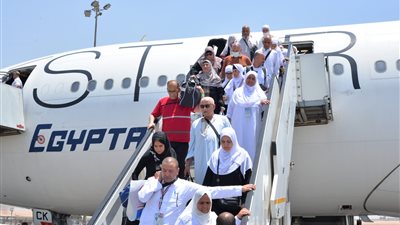مصر للطيران تسير غدًا 19 رحلة جوية من الأراضي المقدسة