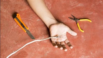 مصرع طفل صعقًا بالكهرباء في قرية روافع العيساوية بسوهاج