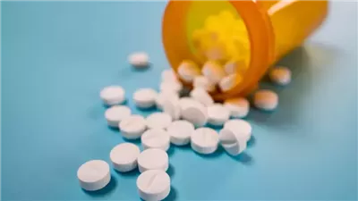 حبوب متداولة في أمريكا لتغيير لون البشرة تسبب العمى وسرطان الجلد.. ما القصة؟ 