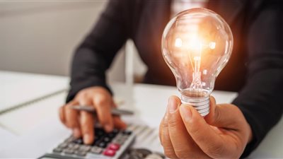 ضبط التكييف عند 24 درجة مئوية.. خطة التعليم لترشيد استهلاك الكهرباء بالمدارس