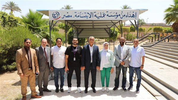 جانب من الزيارة 