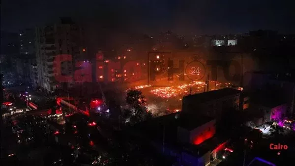 جانب من حريق ستوديو