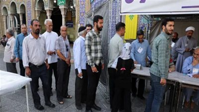 بعد قرار التمديد.. لجنة الانتخابات الإيرانية تعلن إغلاق مراكز الاقتراع وبدء فرز الأصوات 