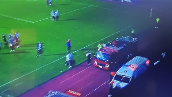 إيقاف مباراة بيراميدز