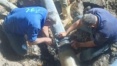 عودة مياه الشرب تدريجيا للمناطق المتأثرة بالكسر المفاجئ بميدان فيني بالدقي