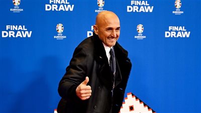 رسميًا.. سباليتي يجدد عقده مع إيطاليا حتى عام 2026