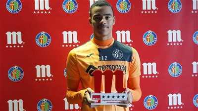 رسميًا.. جرينوود يحصل على جائزة لاعب الموسم في خيتافي