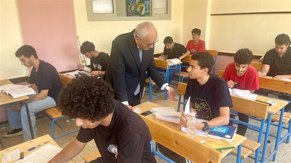 طلاب الثانوية العامة