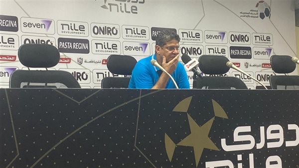 أيمن الرمادي مدرب