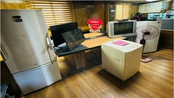 المتهم والمضبوطات