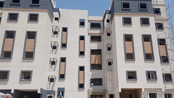 وحدات الإسكان بالعاشر