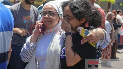 درجات بنتي تؤكد وجود خطأ في التصحيح.. ولي أمر يطالب بفتح التحقيق في نتيجة الثانوية العامة| والتعليم ترد 