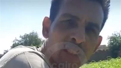 شاهد عيان على واقعة سقوط شاب في بئر بالمنيا: مات وساب 6 عيال | فيديو