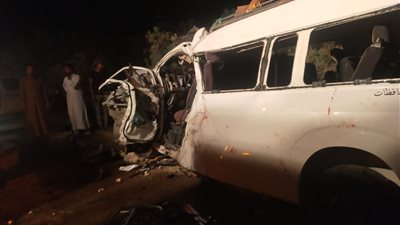 ارتفاع ضحايا تصادم ميكروباصين في جنوب سيناء إلى 9 وفيات و26 مصابًا
