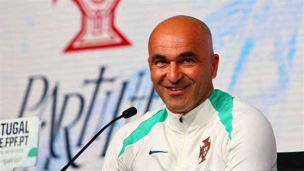 روبرتو مارتينيز المدير