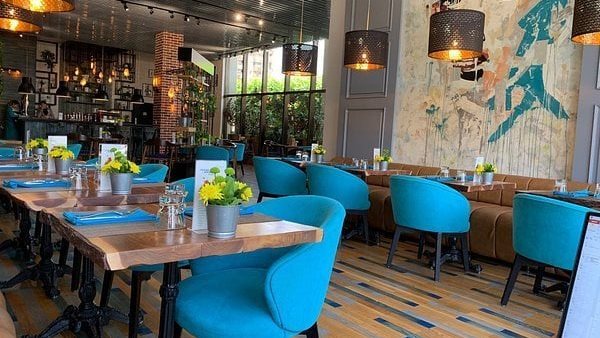 مواعيد عمل الكافيهات