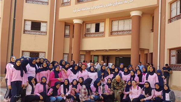 طلاب مدارس المتفوقين