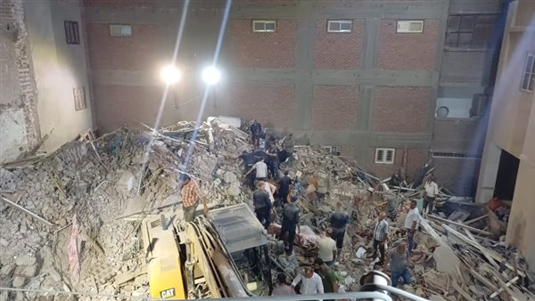 عقار أسيوط المنهار