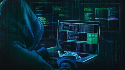 كيف أعرف أن تليفوني مخترق؟.. متخصص في تكنولوجيا المعلومات يوضح 6 علامات 