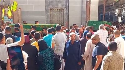 تشييع جثامين أم و5 أبناء من ضحايا حادث انهيار عقار أسيوط| بث مباشر 