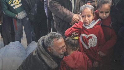 الصليب الأحمر الدولي يعرب عن قلقه إزاء التصعيد العسكري في غزة.. ويدعو لاحترام القانون الإنساني