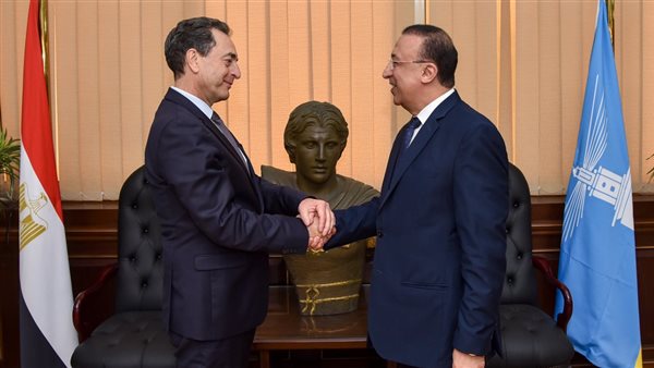 محافظ الإسكندرية