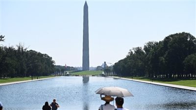 موجة حر تضرب الولايات المتحدة وتحذيرات من حرائق الغابات في كاليفورنيا