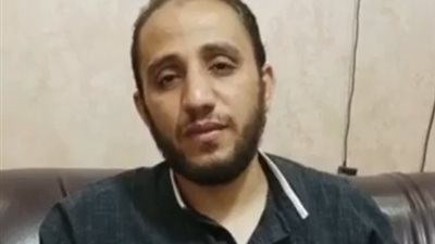 اعتداء بالأسلحة البيضاء على إمام وخطيب بالمنيا.. والضحية: أشقاء طليقتي اقتحموا المسجد وضربوني| بث مباشر 